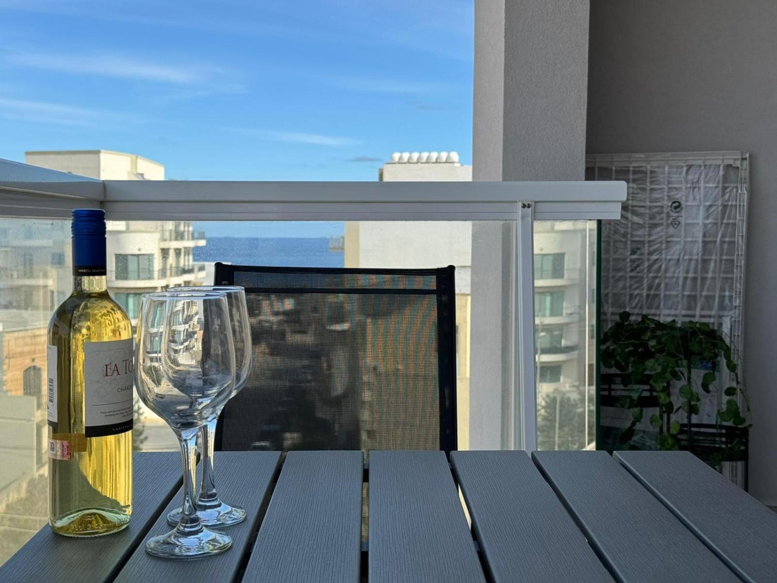 Luxury & Modern Two Bedroom Marsaskala Apartment Ngoại thất bức ảnh